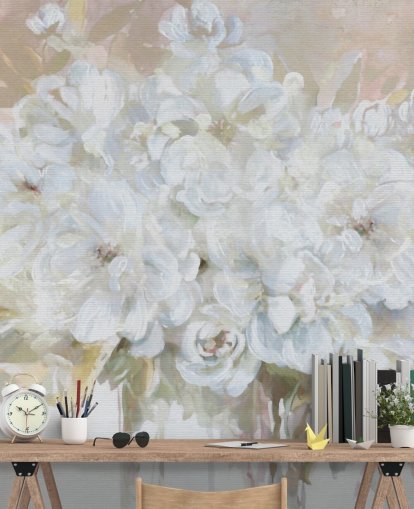 mural de papel de parede floral personalizável branco chamado Sun Bleached Bouquet para salas de estar e cozinhas