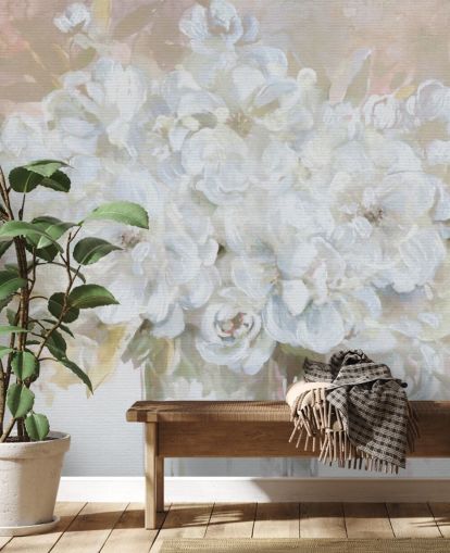 mural de papel pintado floral personalizable blanco llamado Sun Bleached Bouquet para salas de estar y cocinas