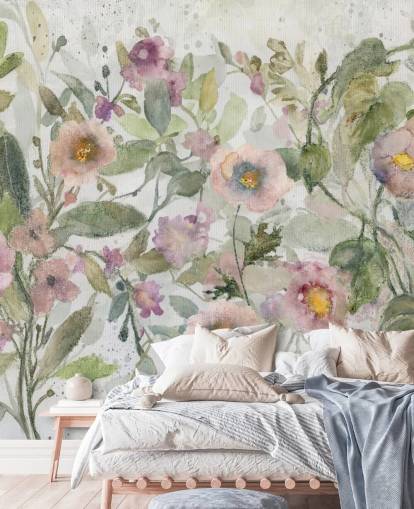 roze, groen en wit aanpasbaar bloemenbehang genaamd Tangled Tapesty van Carol Robinson voor slaapkamers en woonkamers