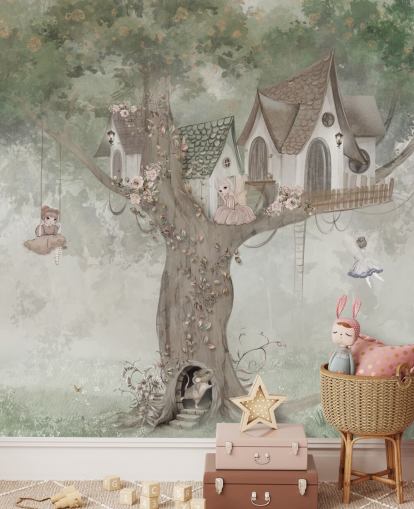 grønne barnefe tapetmaleri kalt Treehouse Imagination av Ms. Tiff for barnehager og barnerom