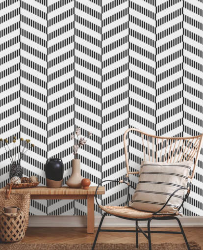 papier peint mural à chevrons noir et blanc appelé Coal Herringbone pour les salles de bain et les cuisines