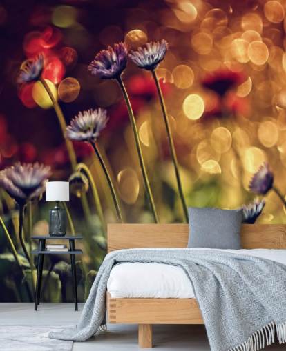 Papier Peint Fleurs violettes contre fleurs rouges