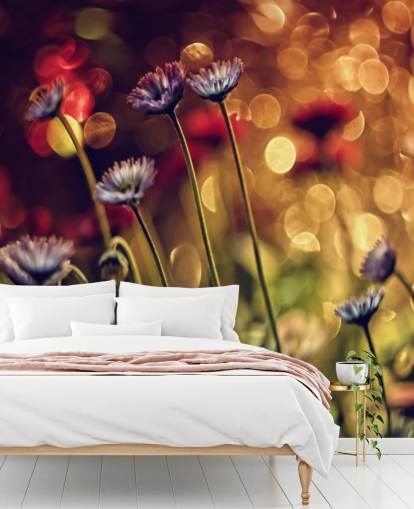 Papel pintado de flores moradas contra flores rojas Papel pintado de flores moradas contra flores rojas