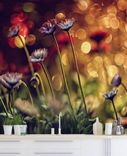 Papier Peint Fleurs violettes contre fleurs rouges