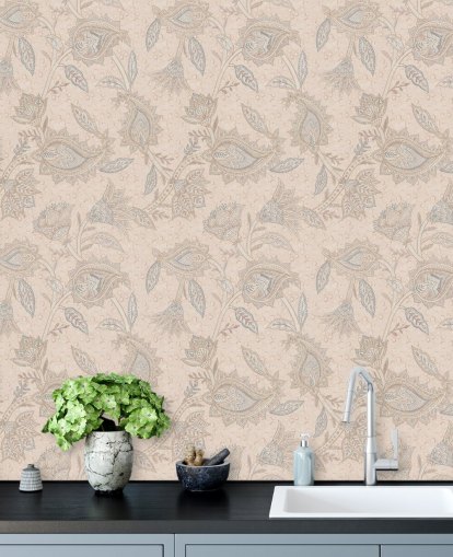 beige aanpasbare boho behangmuurschildering genaamd Beige Boho Floral Paisley van Bloomery Decor