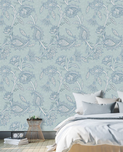 carta da parati murale bohémien personalizzata blu chiamata Blue Boho Floral Paisley di Bloomery Decor