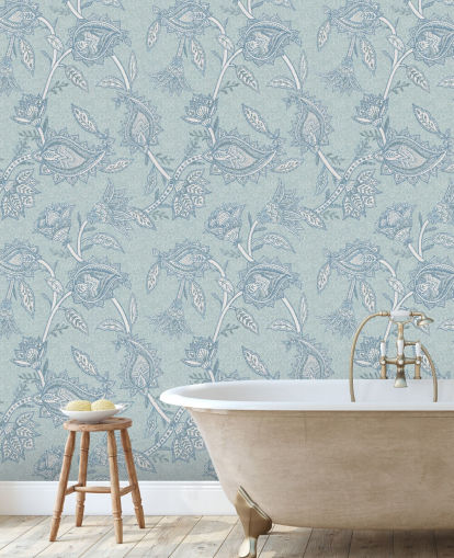 blå brugerdefineret bohemsk tapetmaleri kaldet Blue Boho Floral Paisley af Bloomery Decor