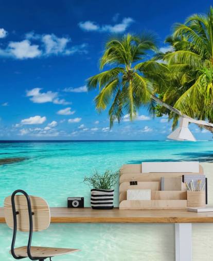 Palm Tree på hvit slipt tropisk strand tapet