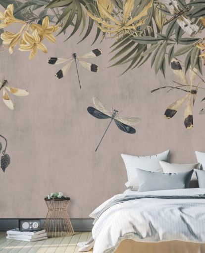 papier peint mural beige personnalisable en forme de libellule appelé Dragonfly Flower Meadow par Andrea Haase