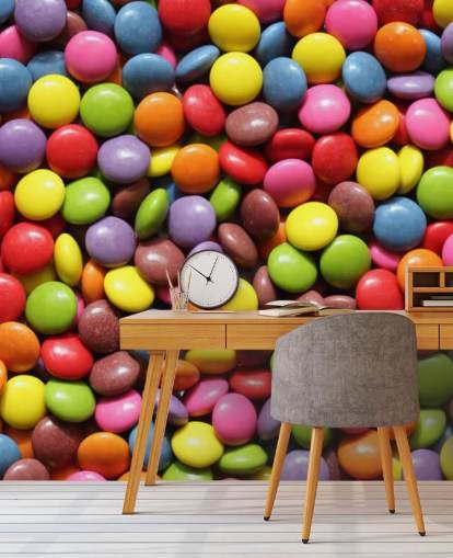 mural de papel pintado de chocolates de colores arcoíris llamado Colourful Sweets para dormitorios de niños, tiendas de dulces y negocios