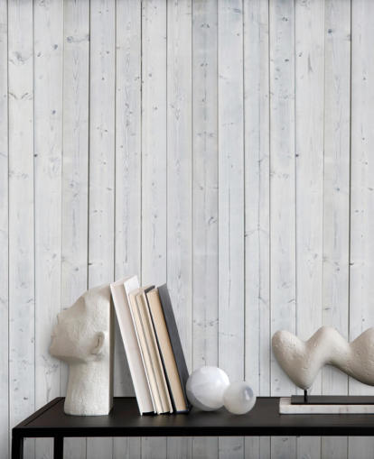 Decorazione murale con pannelli in legno bianco