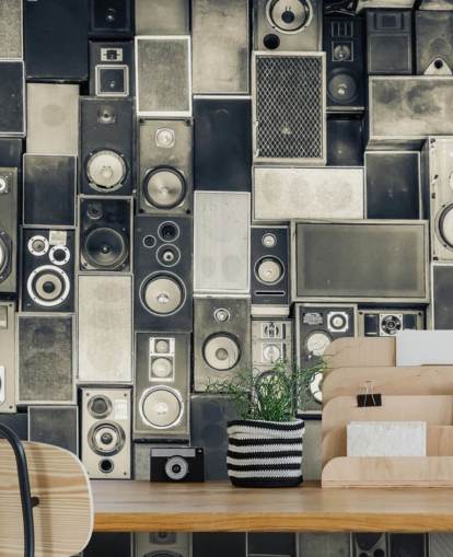 papel pintado de altavoz personalizable en blanco y negro llamado Music Speakers Wall Monochrome para dormitorio