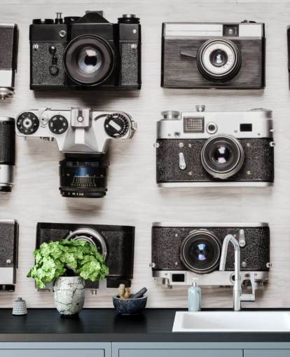 Black and White Collage of Vintage Cameras Wallpaper