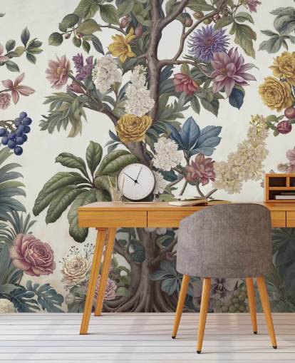 murale colorato da giardino chiamato Bountiful Garden di Marina Stupakova per salotti e camere da letto