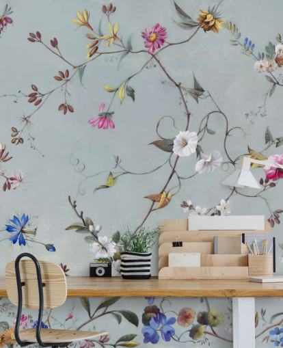 blå blommönster tapetväggmålning kallad Floral Heaven av Marina Stupakova för sovrum och vardagsrum