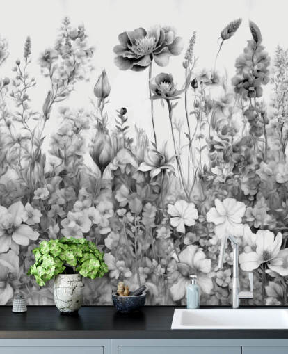 sort/hvidt blomstertapet vægmaleri kaldet Flowers of My Soul III af Marina Stupakova