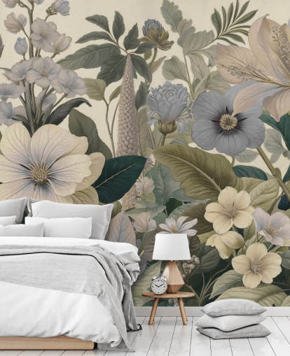 fresque murale à motif floral bleu et beige intitulée Love on Weekend II de Marina Stupakova pour les chambres et les salons