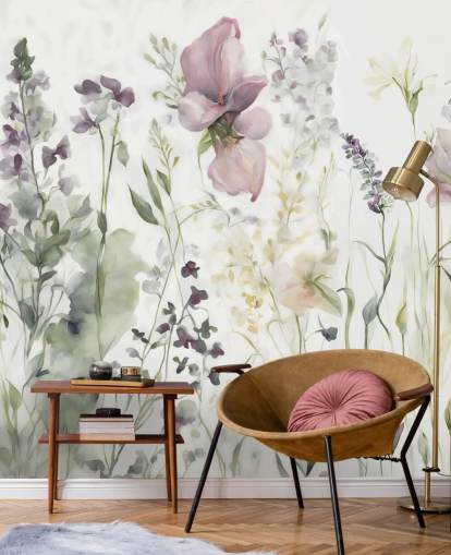 papier peint mural floral blanc, violet et vert intitulé The Softness of Heart III de Marina Stupakova