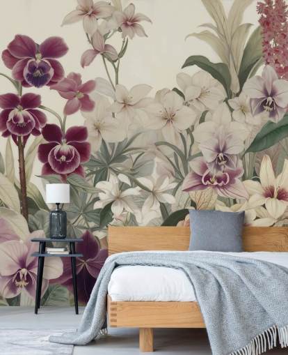 hvid og lilla blomstermønster vægmaleri kaldet The Tenderness of Orchids af Marina Stupakova til soveværelser og stuer