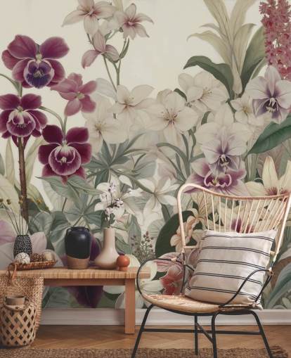 Weißes und lila Wandbild mit Blumenmuster namens The Tenderness of Orchids von Marina Stupakova für Schlafzimmer und Wohnzimmer