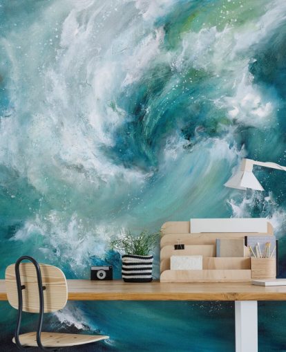 blauw-witte aanpasbare abstracte oceaanbehangmuurschildering genaamd Sea Crash van Alison Johnson voor badkamers en keukens