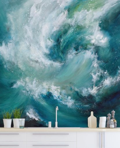 papier peint mural abstrait personnalisable bleu et blanc appelé Sea Crash par Alison Johnson pour les salles de bain et les cuisines