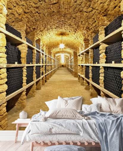 Garrafas de vinho antigas no papel de parede da adega antiga