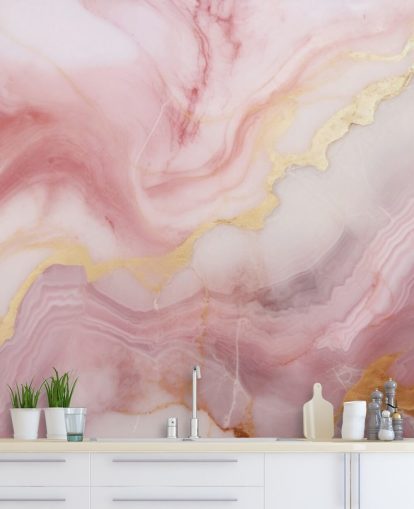 roze en gouden marmeren behangmuurschildering genaamd Pink and Gold Marble voor slaapkamers en badkamers roze en gouden marmeren behangmuurschildering genaamd Pink and Gold Marble voor slaapkamers en badkamers