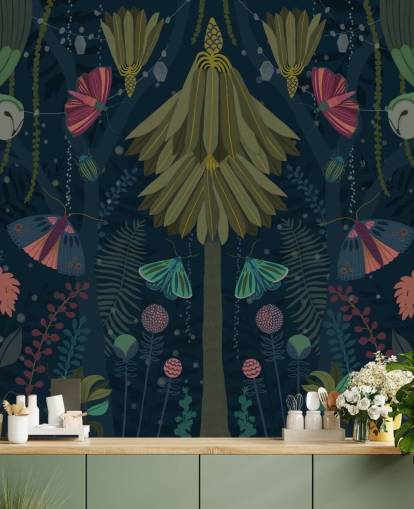 mural personalizable de papel pintado de jardín oscuro llamado Nocturne de Kate Merritt