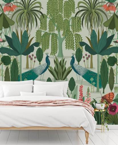 papier peint mural personnalisable en forme de paon vert appelé Parc Parisian par Kate Merritt