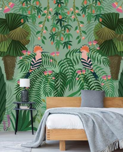 aanpasbare groene en roze tropische behangmuurschildering genaamd Tropical Gardens van Kate Merritt