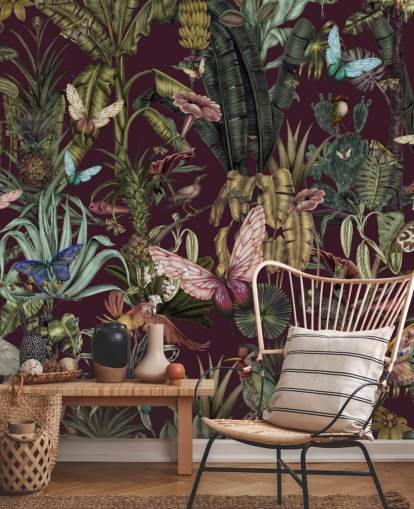 mural colorido de papel de parede de animais da selva chamado Butterfly Paradise, de Karina Eibatova, para quartos e corredores