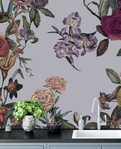 grå tilpasselig stort blomstervægmaleri kaldet Large Garden Blooms Grey af Karina Eibatova