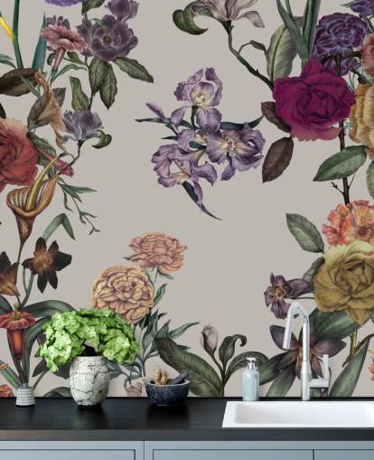 beige anpassningsbar blommig väggmålning kallad Large Garden Blooms Light Beige av Karina Eibatova