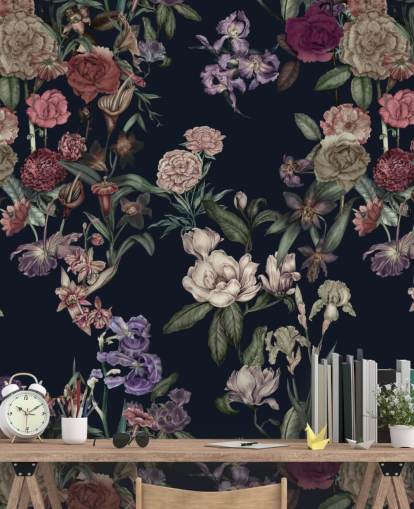 murale floreale personalizzabile blu scuro chiamato Dark Blue Flower Garden di Karina Eibatova