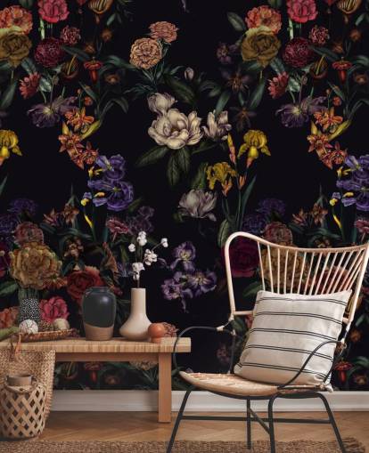 mural de parede floral personalizado roxo chamado Dark Purple Flower Garden de Karina Eibatova