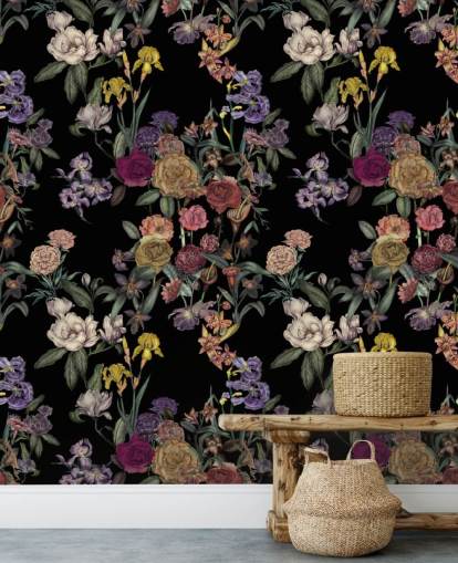 mural de pared negro personalizable con estampado floral llamado Obsidian Flower Garden de Karina Eibatova