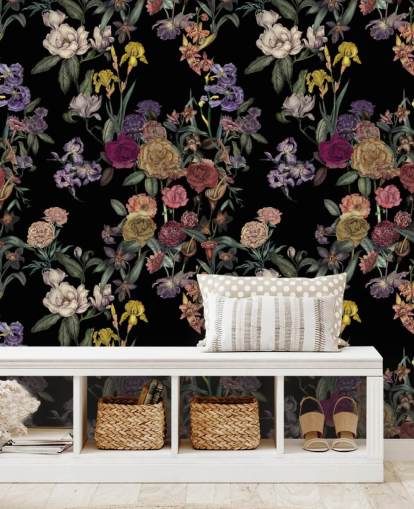 fresque murale noire à motif floral personnalisable appelée Obsidian Flower Garden par Karina Eibatova fresque murale noire à motif floral personnalisable appelée Obsidian Flower Garden par Karina Eibatova