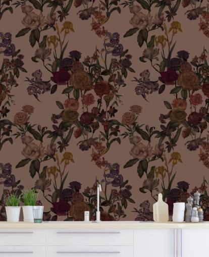 Braune personalisierbare Blumentapete namens Mocha Mousse Flower Garden von Karina Eibatova Braune personalisierbare Blumentapete namens Mocha Mousse Flower Garden von Karina Eibatova