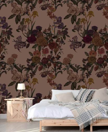 brun anpassningsbar blommig tapetväggmålning kallad Mocha Mousse Flower Garden av Karina Eibatova