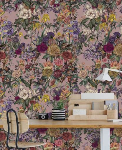 fresque murale florale personnalisée rose appelée Pink Flower Garden par Karina Eibatova pour les chambres