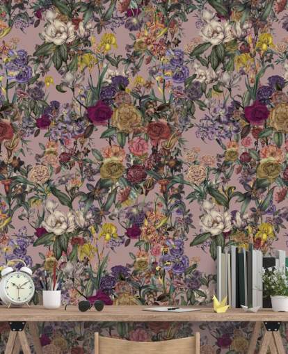 roze op maat gemaakte bloemenmuurschildering genaamd Pink Flower Garden van Karina Eibatova voor slaapkamers