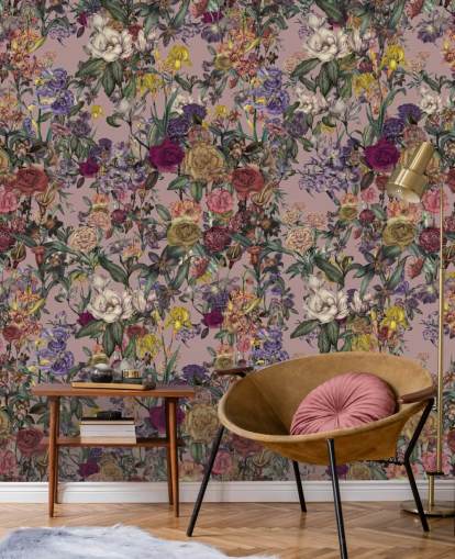 mural de pared floral personalizado rosa llamado Pink Flower Garden de Karina Eibatova para dormitorios