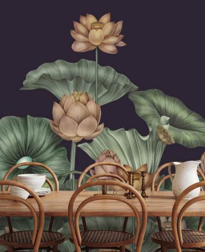 paarse en groene aanpasbare bloemenmuurschildering genaamd Dark Violet Lotus van Karina Eibatova voor slaapkamers