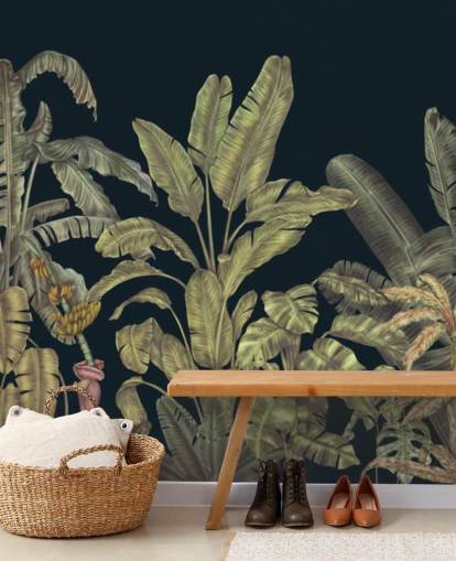 donkergroene aanpasbare muurschildering van junglebladeren genaamd Jungle Canopy Dark Green van Karina Eibatova donkergroene aanpasbare muurschildering van junglebladeren genaamd Jungle Canopy Dark Green van Karina Eibatova