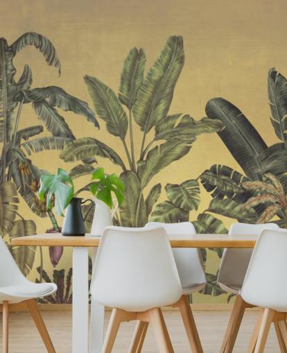 murale personalizzabile con foglie della giungla verde e oro chiamato Jungle Canopy Gold di Karina Eibatova