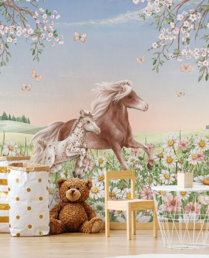 mural de pared de caballo personalizable llamado Happy Horses de Kikki Belle para dormitorios infantiles