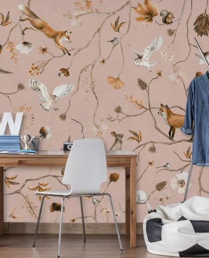 roze aanpasbare muurschildering met bosdieren genaamd Playful Forest - Pink van Kikki Belle