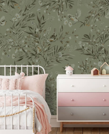 mural de pared verde personalizable para sala de juegos llamado Playful Robins, verde monocromo para guarderías