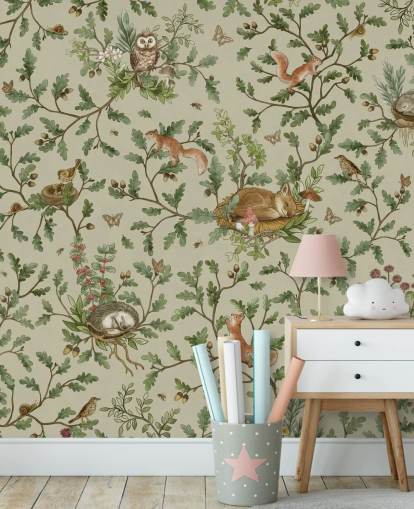 grønt og brunt tilpassbart barnesoverommaleri kalt Playful Woods - Green av Kikki Belle